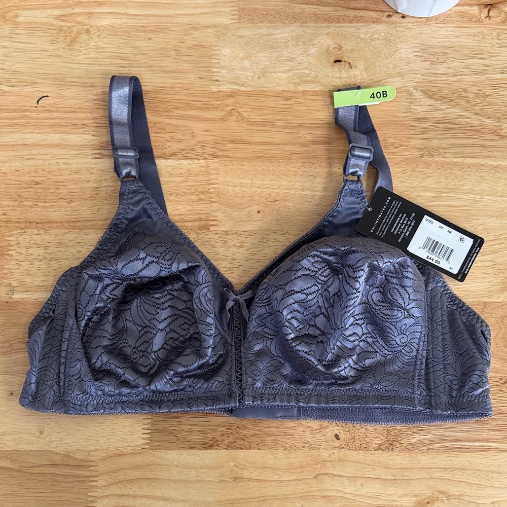 Bali Women's Double Support Spa Closure Wire-Free Bra 40B